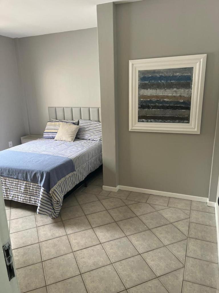 Apartamento Na Melhor Localizacao Da Meia Praia Itapema Exterior foto